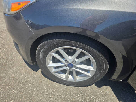 2016 Ford Focus SE