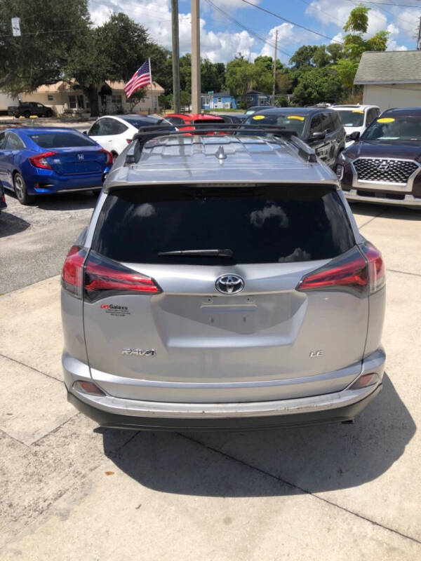 2017 Toyota RAV4 LE