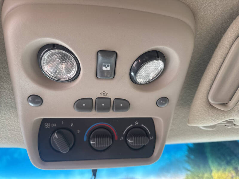 2000 Chevrolet Suburban 1500 LS