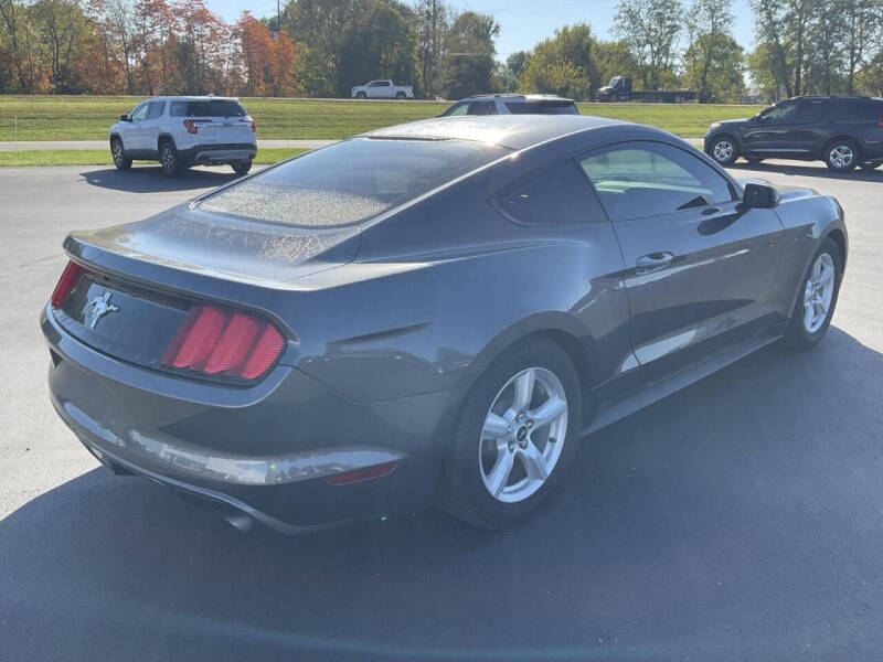 2017 Ford Mustang V6