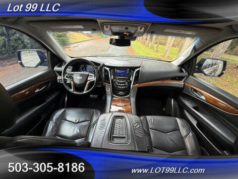 2017 Cadillac Escalade ESV Premium Luxury