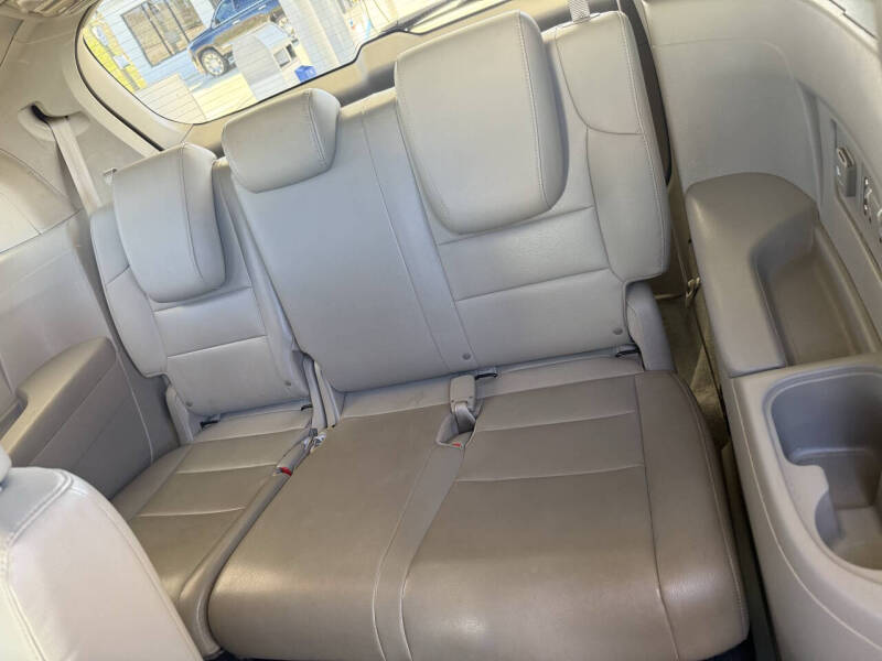 2012 Honda Odyssey EX-L w/DVD