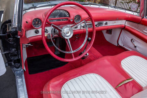 1956 Ford Thunderbird