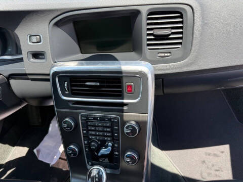 2014 Volvo S60 T5
