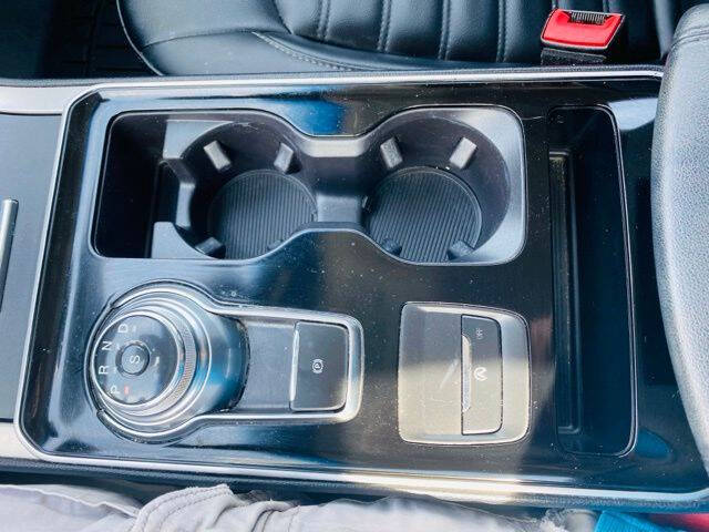 2019 Ford Edge SEL