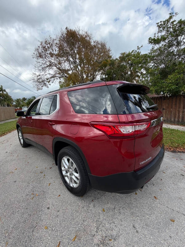 2020 Chevrolet Traverse LT Leather