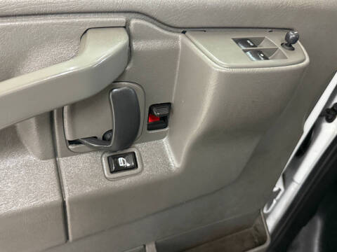 2018 Chevrolet Express 2500