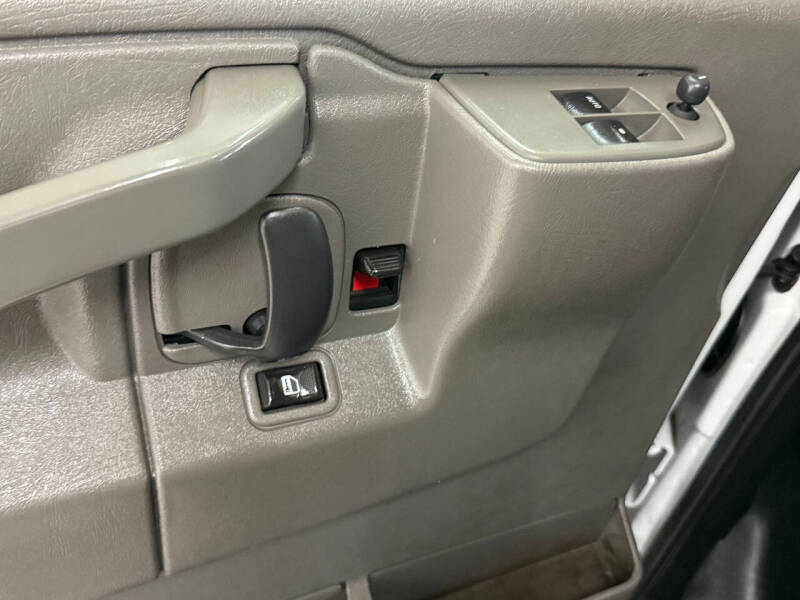 2018 Chevrolet Express 2500