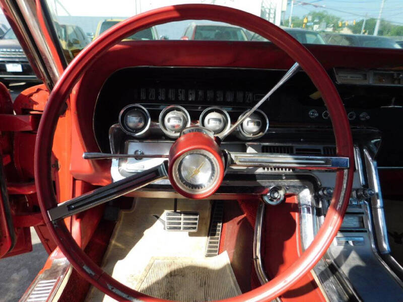 1964 Ford Thunderbird