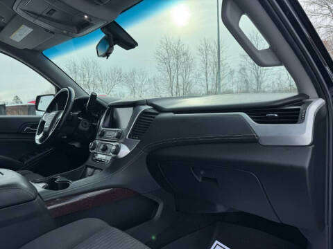 2017 GMC Yukon XL SLE