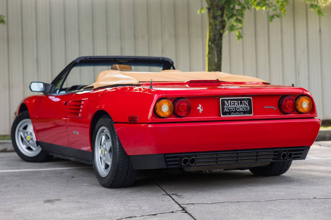 1989 Ferrari Mondial 11