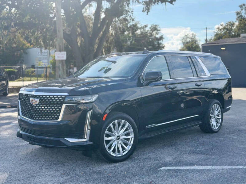 2022 Cadillac Escalade ESV Luxury