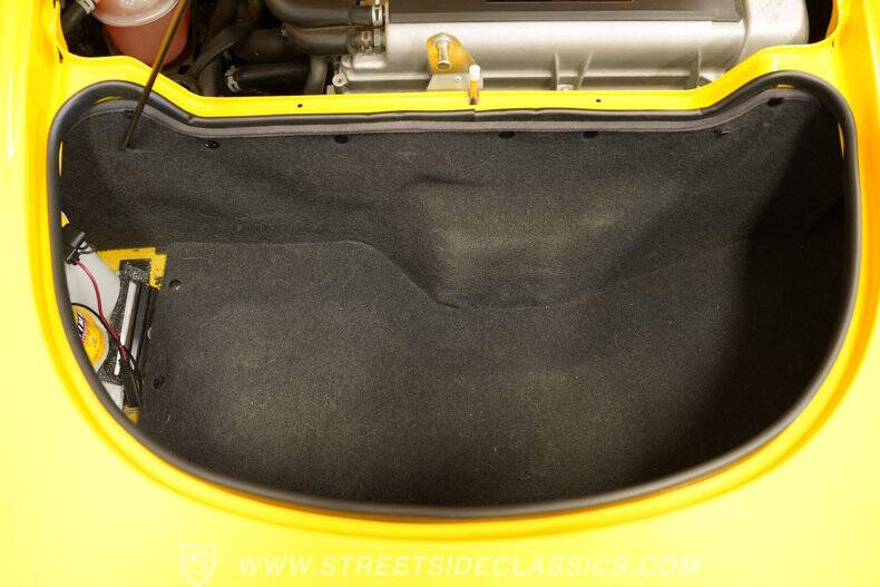 2005 Lotus Elise