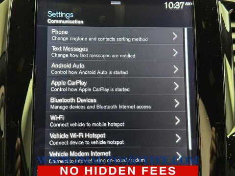 2017 Volvo XC90 T6 Momentum