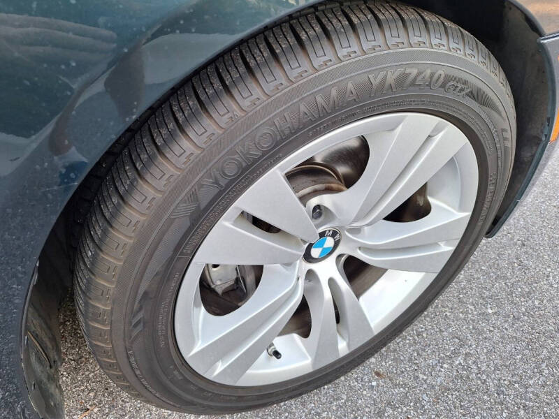 2009 BMW 5 Series 528i