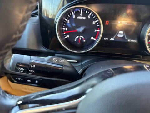 2023 Kia Carnival EX