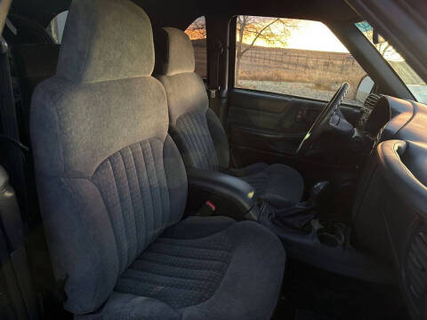 2002 Chevrolet Blazer LS