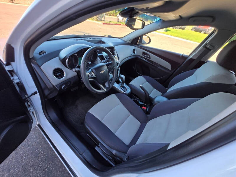 2014 Chevrolet Cruze LS Auto