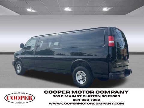 2025 Chevrolet Express LS 3500
