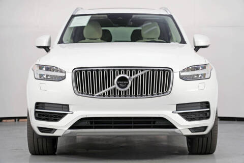 2017 Volvo XC90 T8 eAWD Inscription