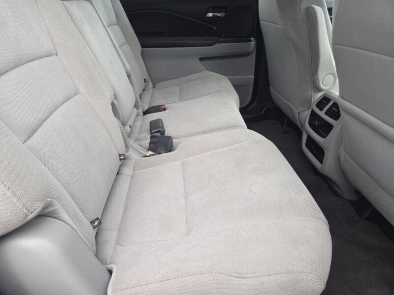 2016 Honda Pilot LX