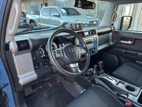 2012 Toyota FJ Cruiser