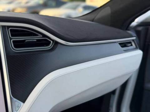 2017 Tesla Model S