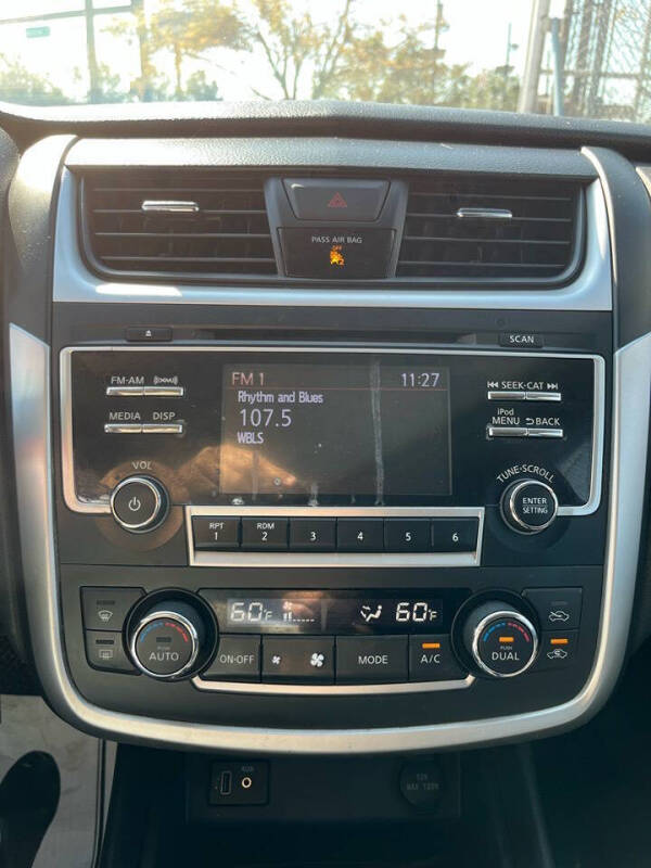 2017 Nissan Altima 2.5 SV