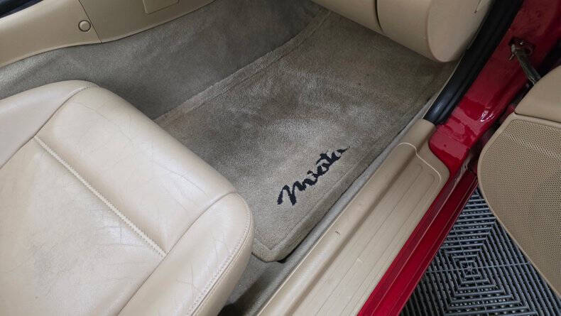 2000 Mazda MX-5 Miata