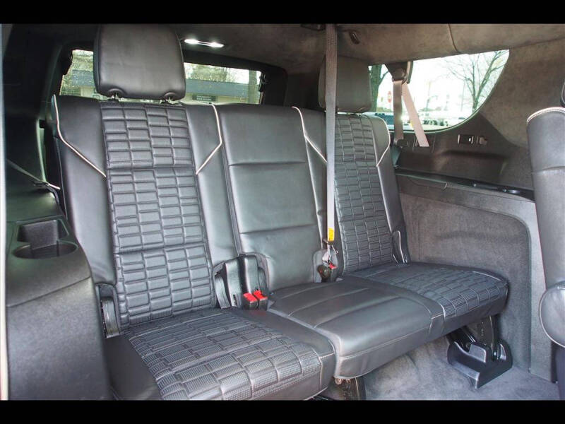 2023 Cadillac Escalade ESV Sport Platinum