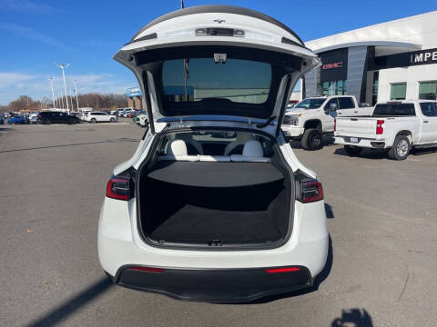 2023 Tesla Model Y Performance
