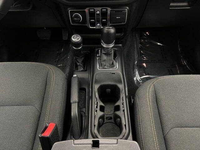 2024 Jeep Wrangler Sahara 4xe