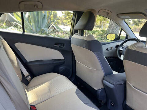 2017 Toyota Prius Two