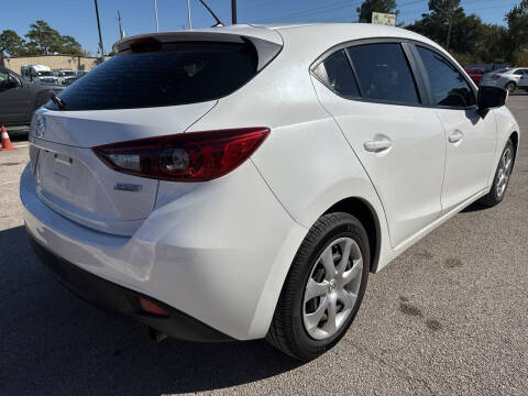 2016 Mazda MAZDA3 i Sport