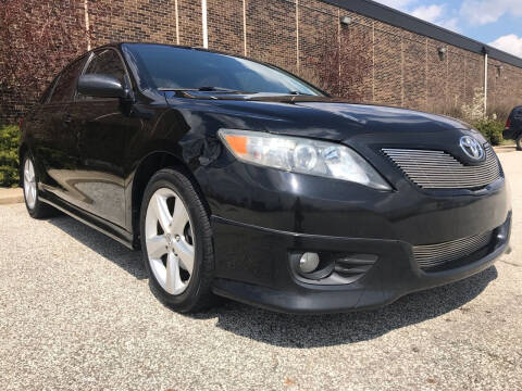 2011 Toyota Camry for sale at Classic Motor Group in Cleveland OH