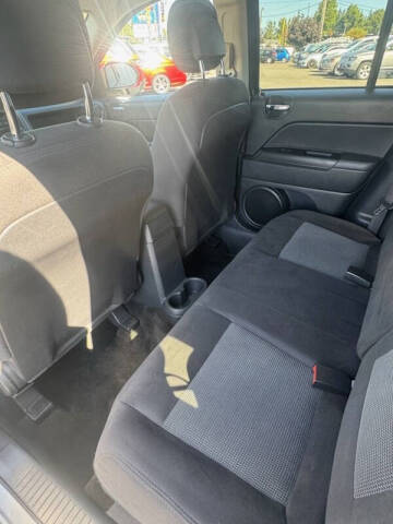 2016 Jeep Compass Sport