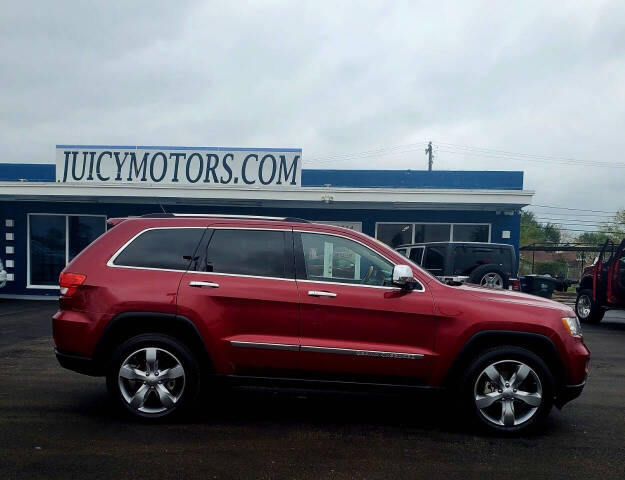 2013 Jeep Grand Cherokee Overland's photo