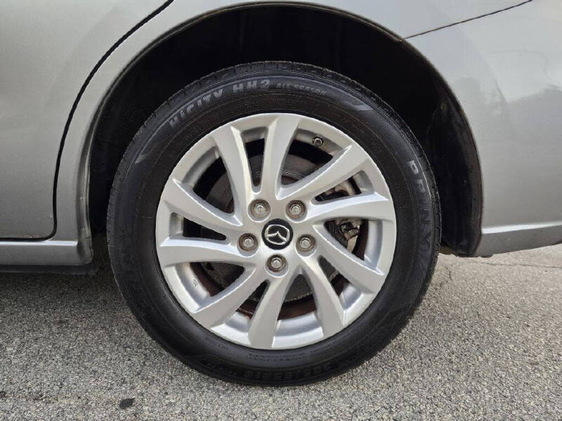 2014 Mazda MAZDA5 Sport