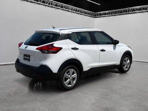 2020 Nissan Kicks S
