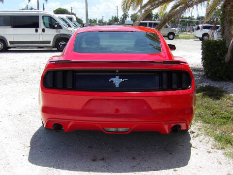 2015 Ford Mustang V6