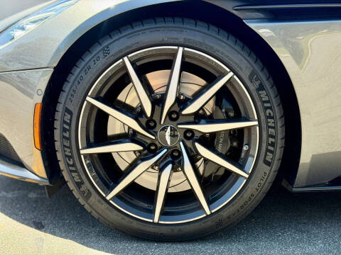 2017 Aston Martin DB11