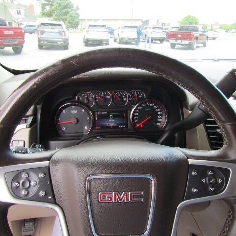 2016 GMC Yukon SLT