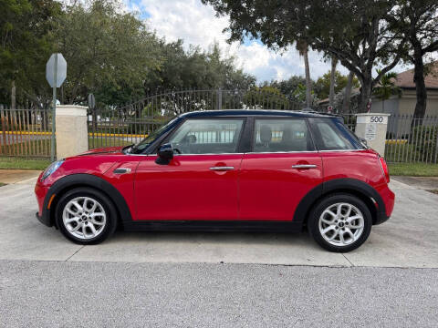 2019 MINI Hardtop 4 Door Cooper
