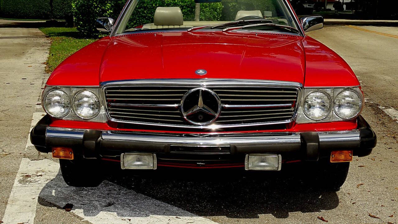 1985 Mercedes-Benz 380-Class 17