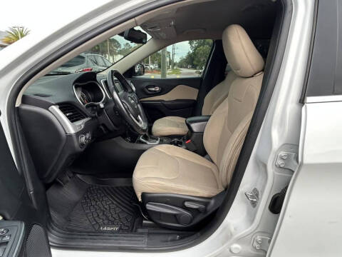 2017 Jeep Cherokee Latitude