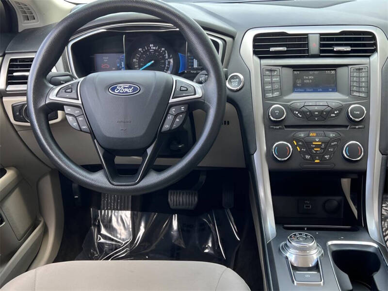 2018 Ford Fusion Hybrid SE