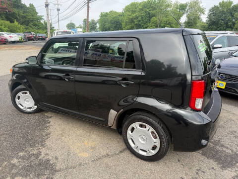 2012 Scion xB Release Series 9.0