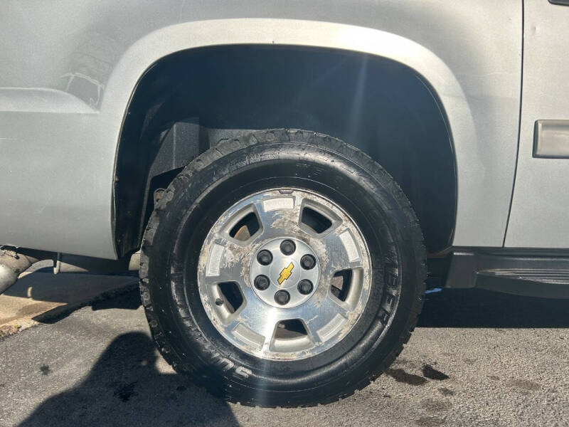 2011 Chevrolet Avalanche LT