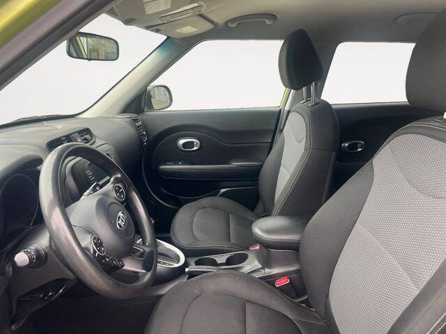 2017 Kia Soul +