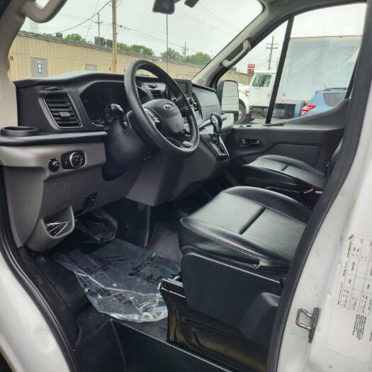 2022 Ford Transit